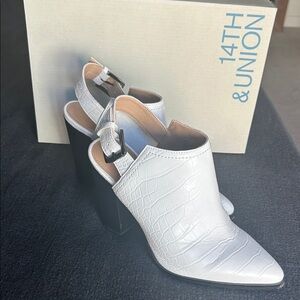 14th & Union White Croc-Embossed Mules